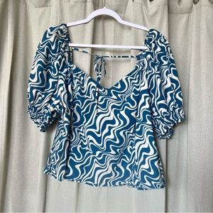 Ava & Viv Wavy Pattern Blouse with Shirred Back
